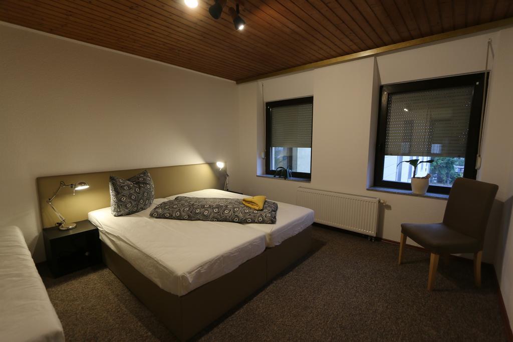 Nadines Ferienwohnung Krefeld Exterior foto