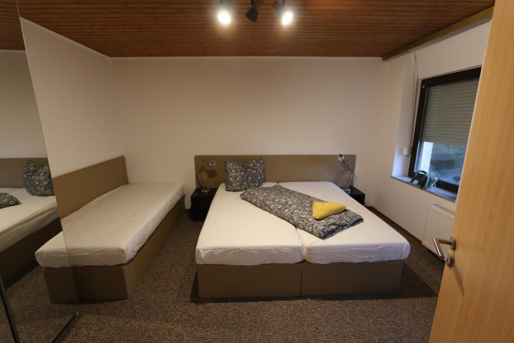 Nadines Ferienwohnung Krefeld Exterior foto