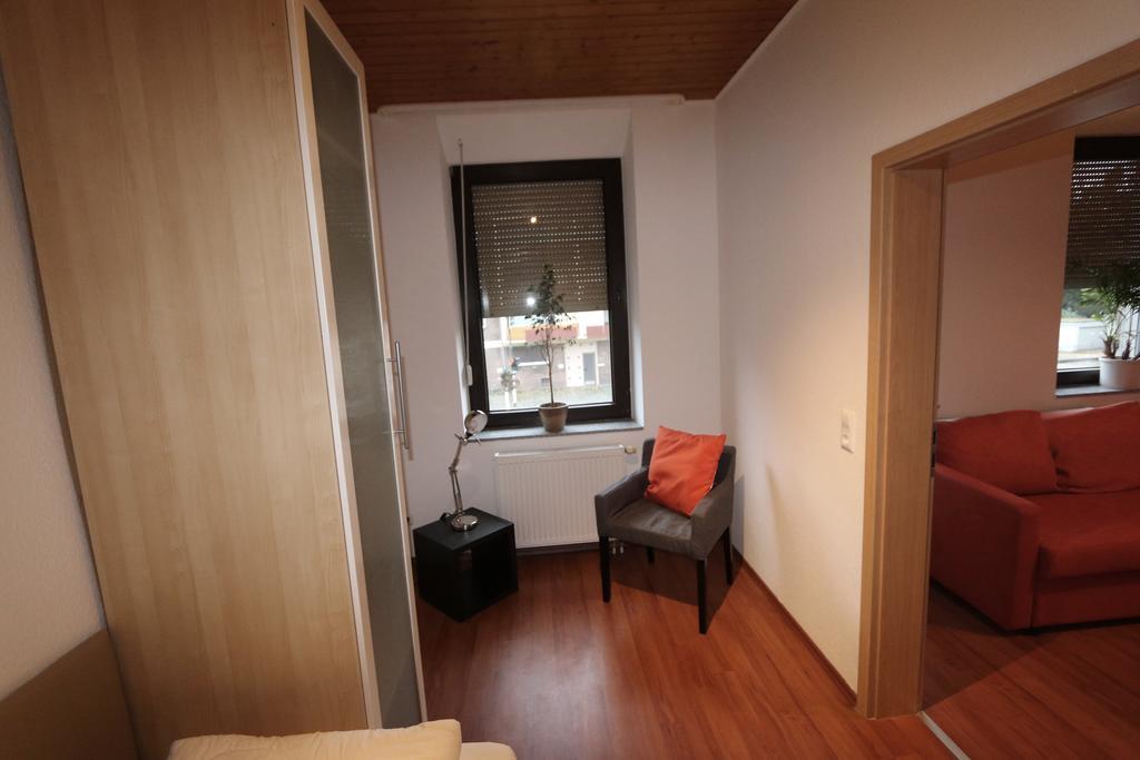 Nadines Ferienwohnung Krefeld Exterior foto